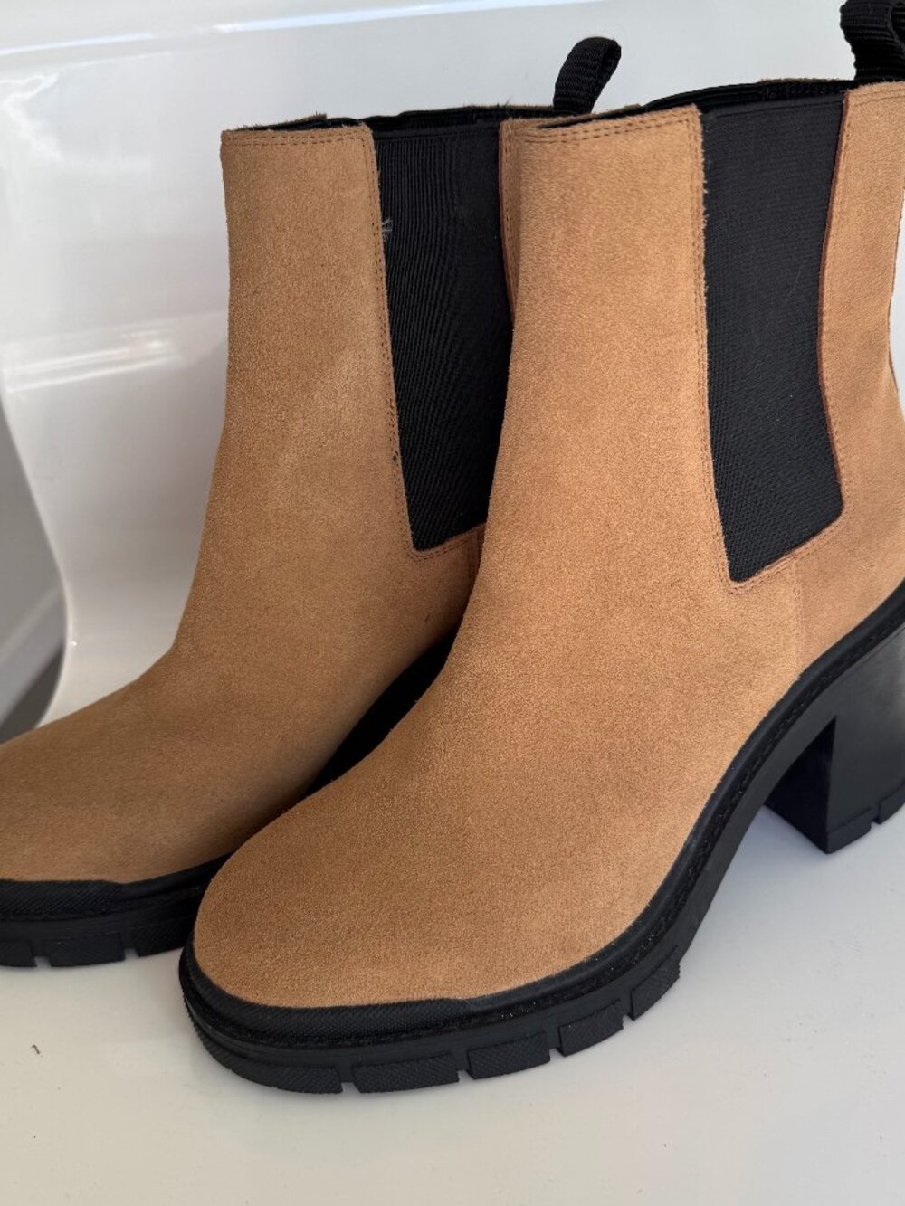 Marc Fisher tan lug boots heeled